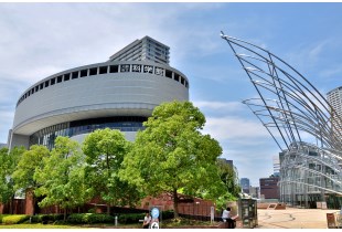 大阪市立科学館 450m